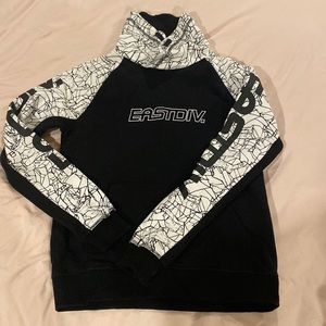 H&M boys size 12-14Y sweatshirt